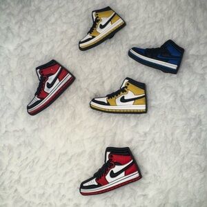 🛍️Nike Sneaker Patch Collection - Red, Yellow, Blue
